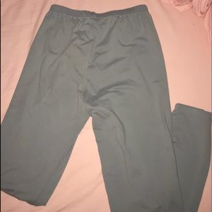 gray shelias leggings